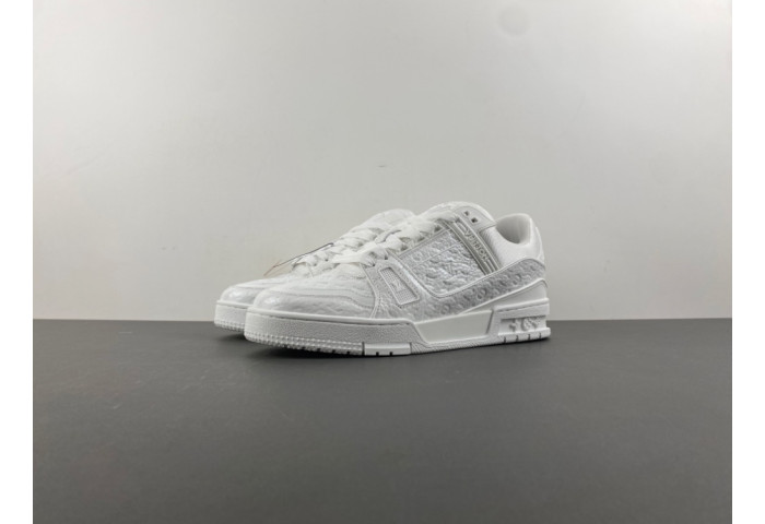 Louis Vuitton LV trainer LVT-199