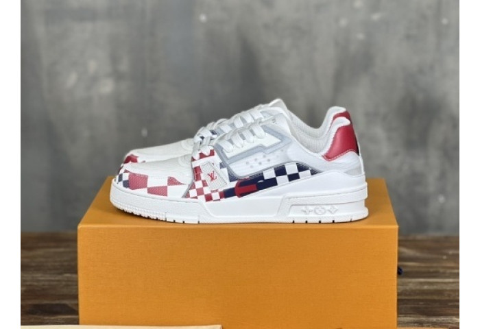 Louis Vuitton LV trainer LVT-220