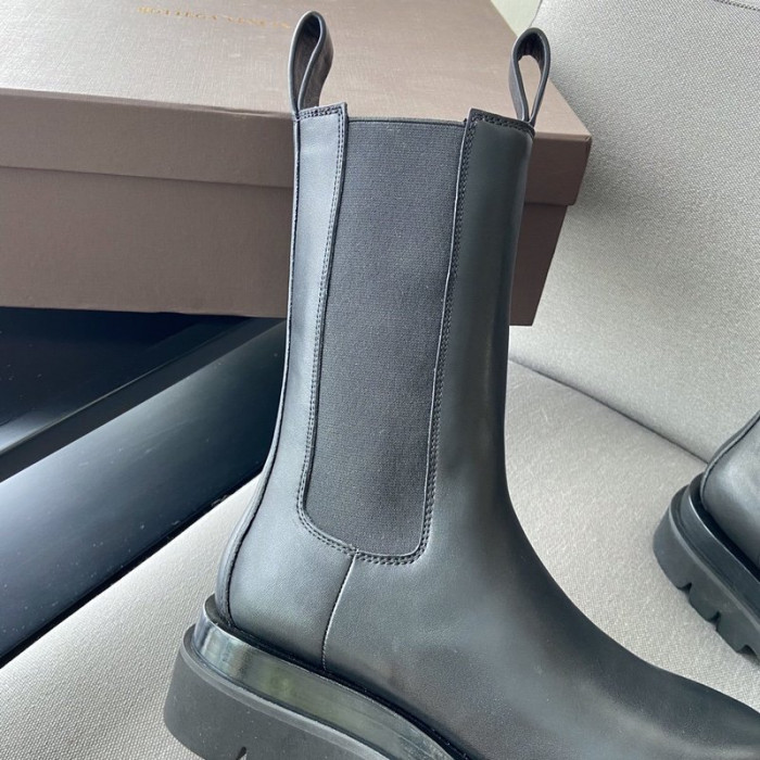 Bo*te*ga ve*ne*ta sneaker