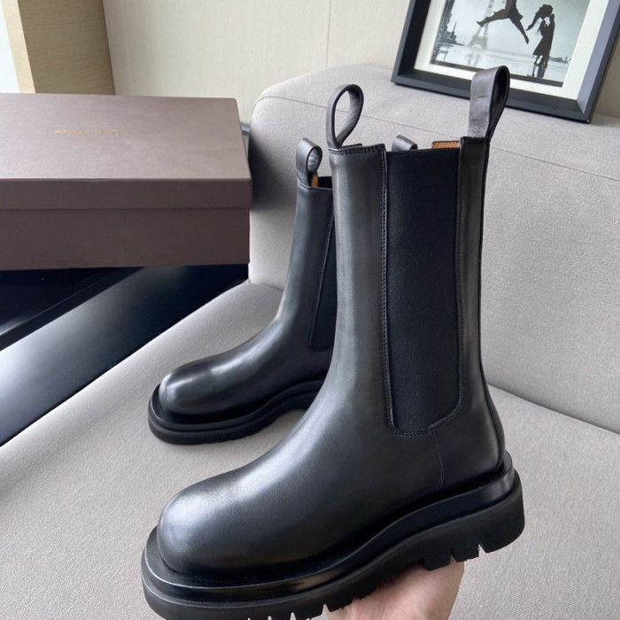 Bo*te*ga ve*ne*ta sneaker