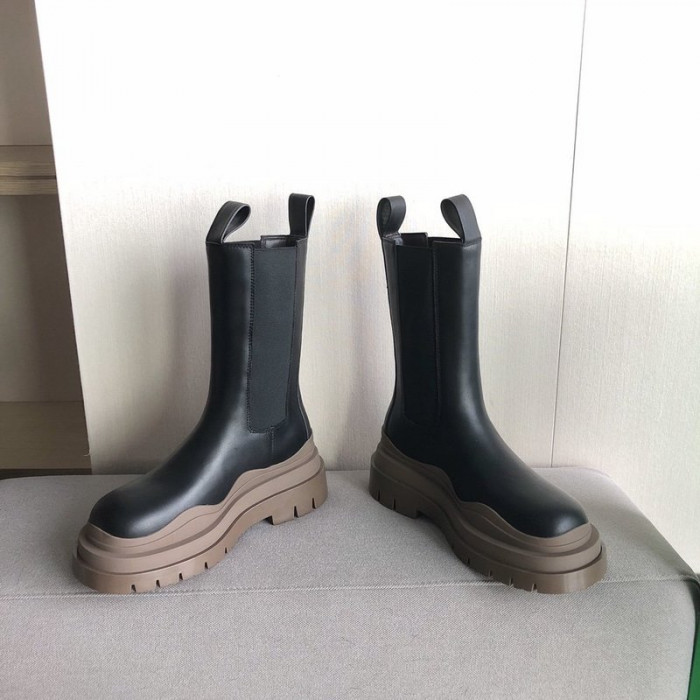 Bo*te*ga ve*ne*ta sneaker