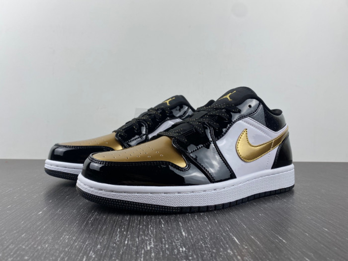 AIR JORDAN 1 LOW SE GS ''GOLD TOE'' DR6970-071