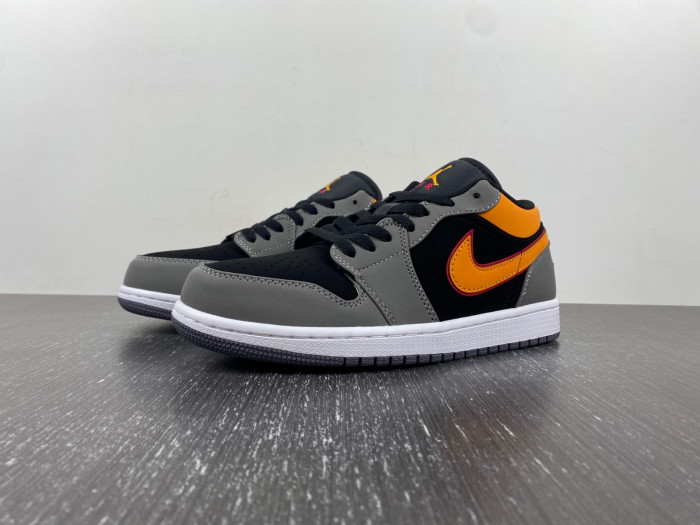 AIR JORDAN 1 LOW SE ''VIVID ORANGE'' FN7308-008