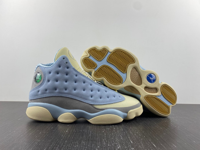 SOLEFLY X AIR JORDAN 13 DX5763-100