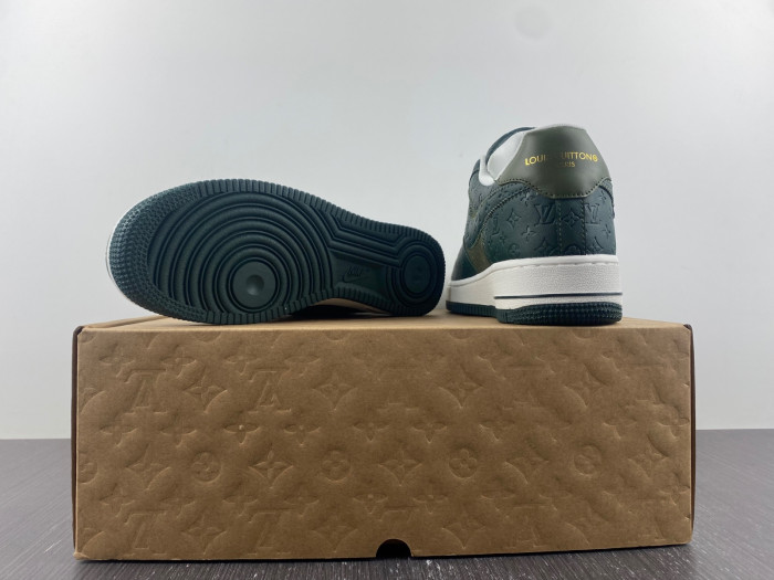 LV X NIKE AIR FORCE SNEAKER 1A9VER