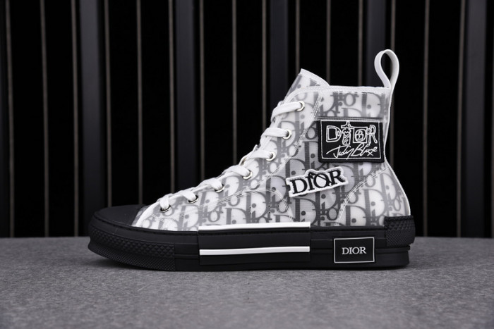 DR B23 OBLIQUE HIGH TOP SNEAKER