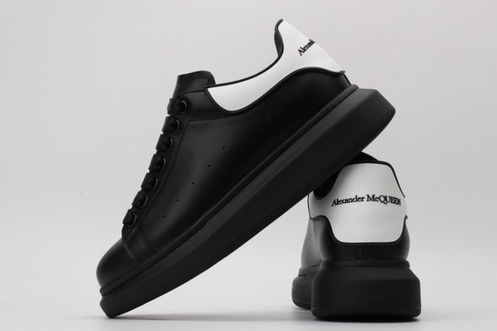 ALEXANDER MCQUEEN SOLE SNEAKERS