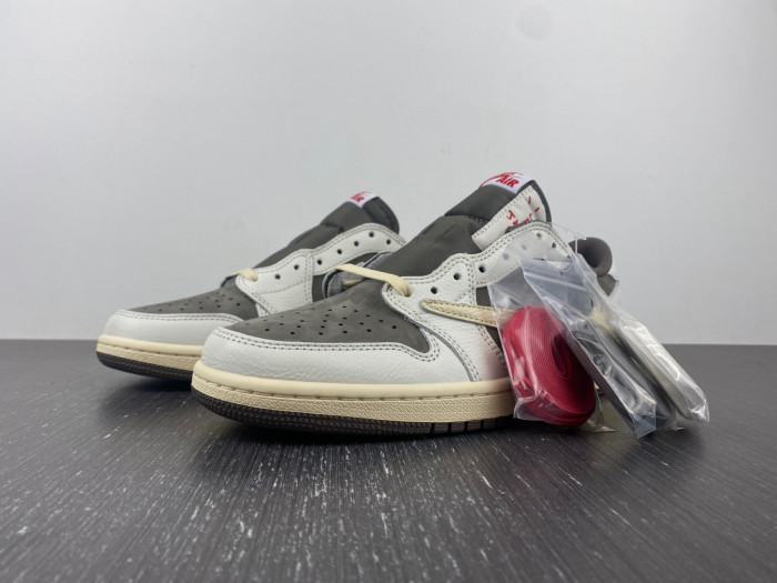 TRAVIS SCOTT X AIR JORDAN 1 LOW OG REVERSE MOCHA DM7866-162