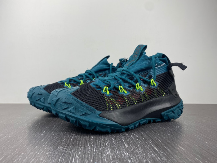 Nike ACG MOUNTAIN FLY LOW ''FOSSIL'' BV02