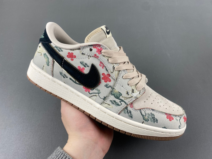 Air Jordan 1 Low HV82329-100