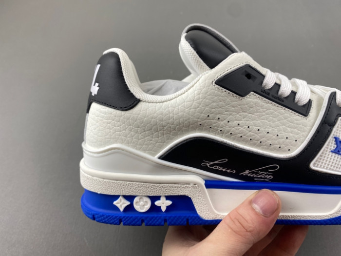 Louis Vuitton LV trainer LVT-197