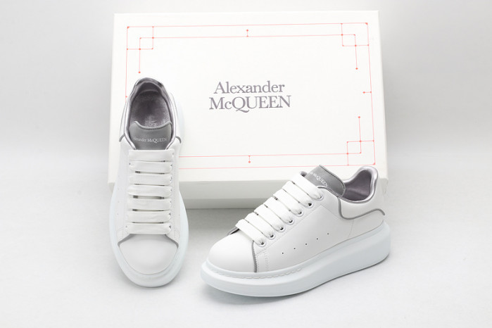 ALEXANDER MCQUEEN SOLE SNEAKERS