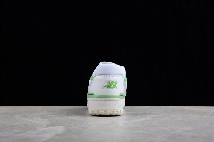 NEW BALANCE 550 WHITE GREEN BB550FS1