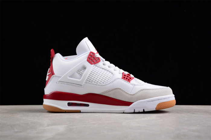 Nike SB x Air Jordan 4 DR5415-160