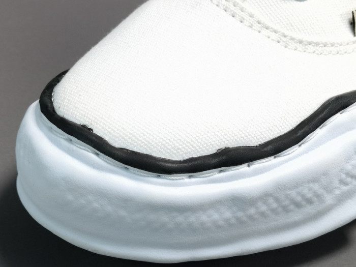 MlHAR YASUHlRO Og Sole Canvas Low A01FW705