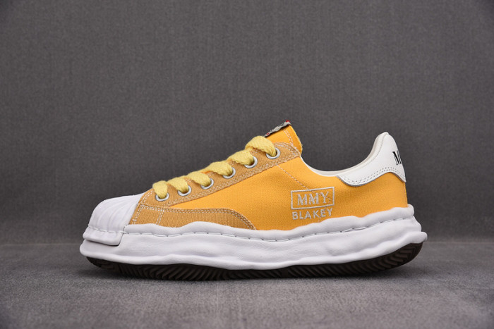 Ma*s*n mihara yasuhiro sneaker mmy-37