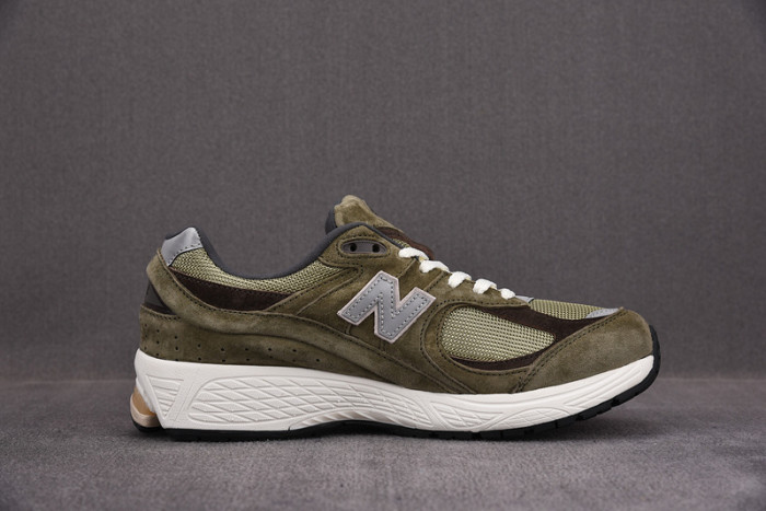 New Balance 2002RHN
