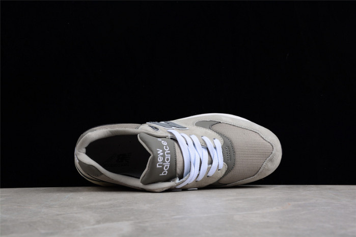 New Balance ML999MG Mid Grey