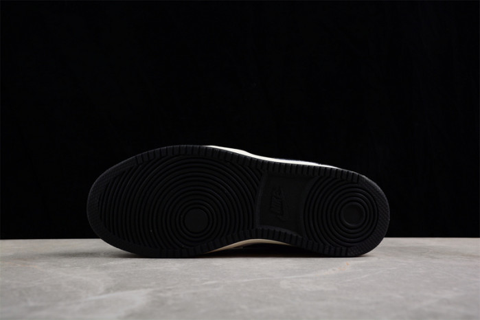 Air Jordan 1 KO Low "Black/White" DX4981-100