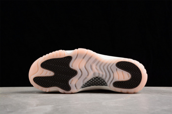Air Jordan 11 "Neapolitan" AR0715-101