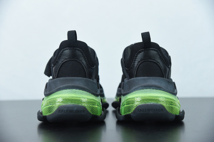 BL TRIPLE S TRAINERS