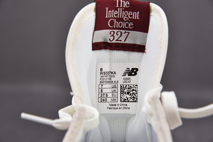 New Balance NB327H
