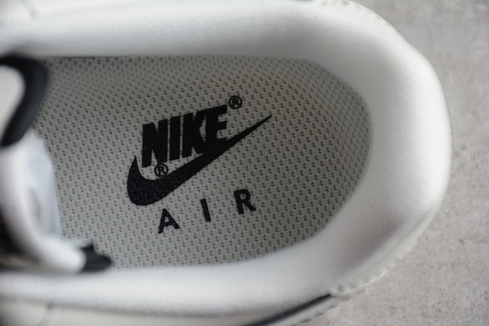 NIKE Air Force 1 315122-808