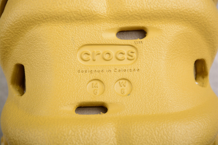 Cr*0*s salehe bembury x clog "mauve mist"