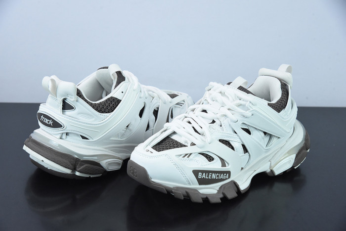 BC TRACK IDK81754632