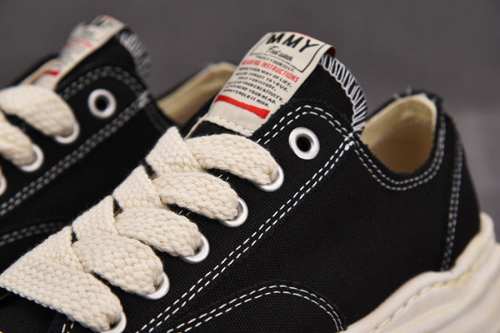 Ma*s*n mihara yasuhiro sneaker mmy-42