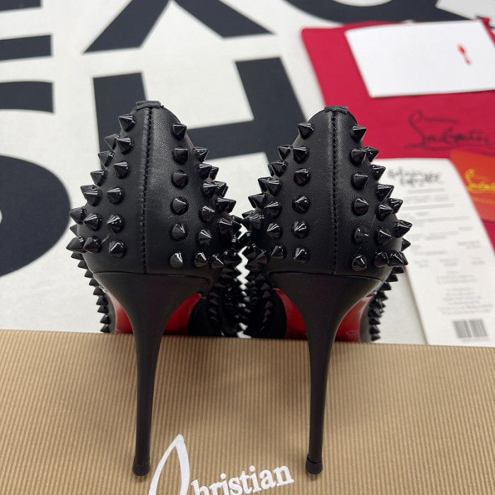 Ch**an louboutin heel