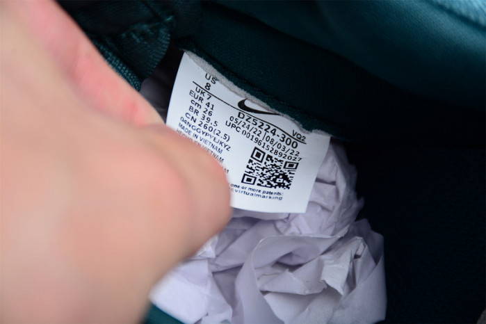 NIKE DUNK LOW “GREEN VELVET“ DZ5224-300