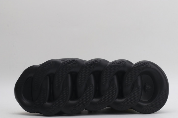 VERSA CHAIN REACTION SNEAKERS