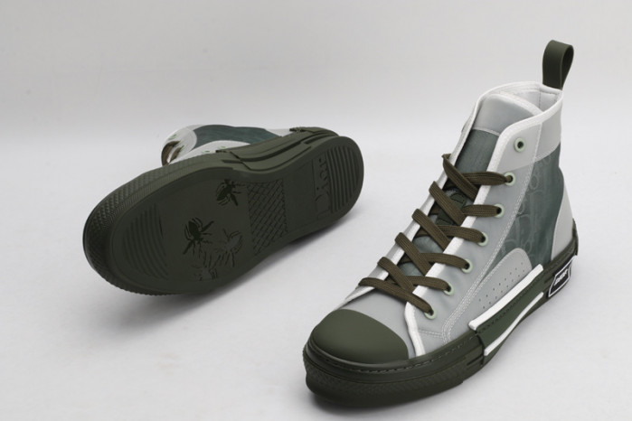DR B23 OBLIQUE HIGH TOP SNEAKER