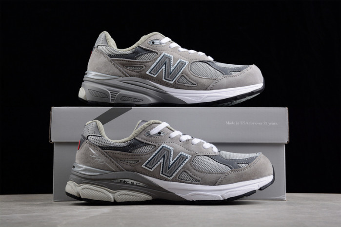 New Balance 990 M990GY3