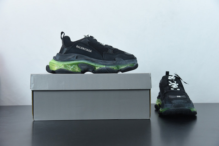 BL TRIPLE S TRAINERS