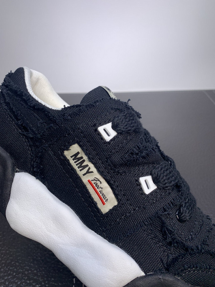 Ma*s*n mihara yasuhiro sneaker mmy-9