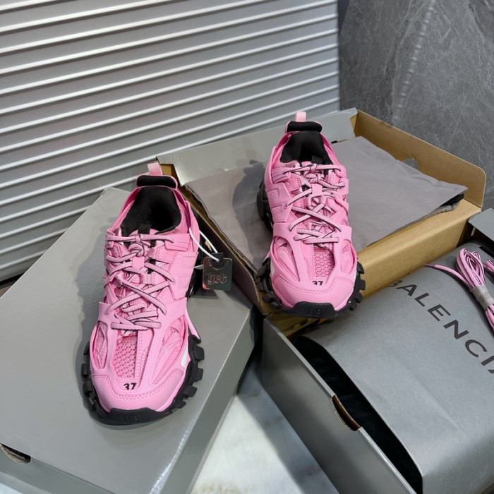 BL Track Sneaker R51