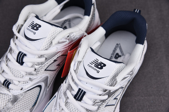 New Balance 530 MR530SG