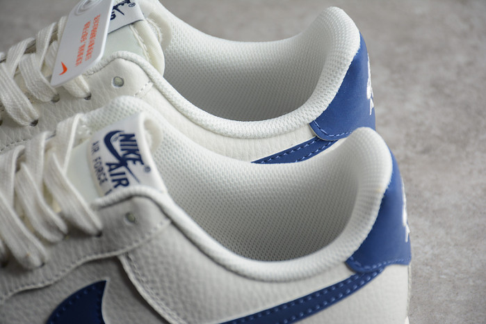 NIKE Air Force 1 CT5566-033