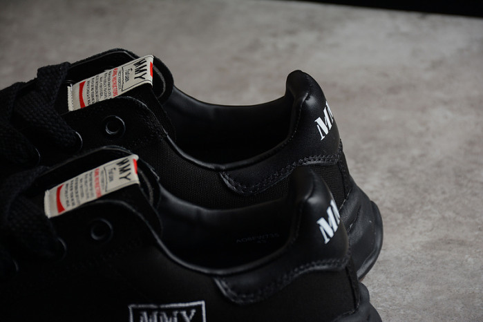 Ma*s*n mihara yasuhiro sneaker ao8fw735