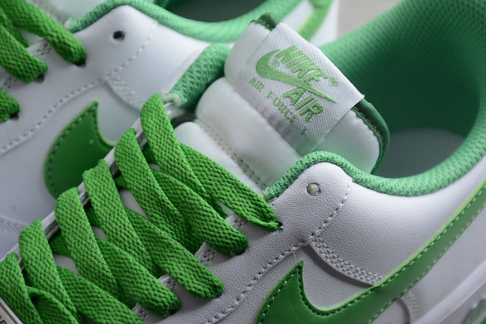 NIKE Air Force 1 DH7561-105