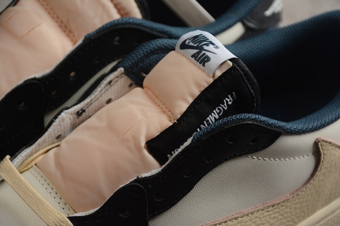 Travis Scott x Air Jordan 1 Low " Reverse Mocha " DM7866-400