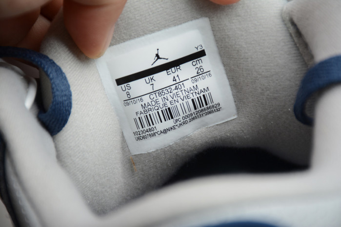 AIR JORDAN 3 “MIDNIGHT NAVY” CT8532-401