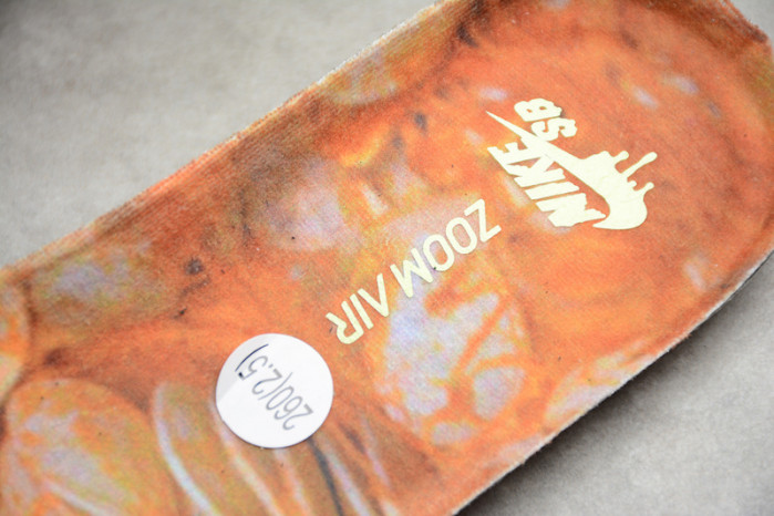 Nike SB Dunk Low Night of Mischief Halloween - BQ6817-006