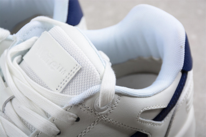 OW OUT OF OFFICE LOW-TOP SNEAKERS OW-43