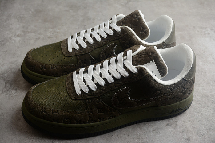 LV X NIKE AIR FORCE SNEAKER LD0251