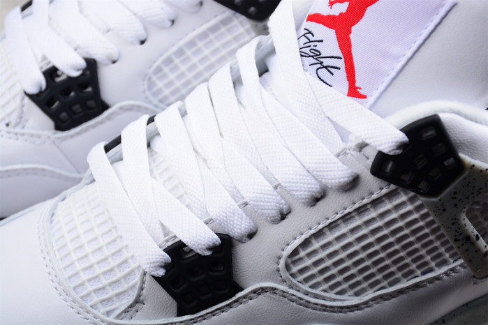 Air Jordan 4 OG “White Cement” 840606-192