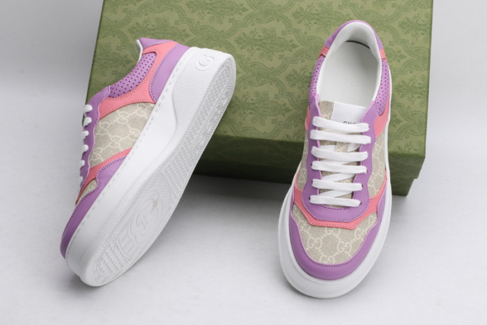 GC LOW-TOP SNEAKER