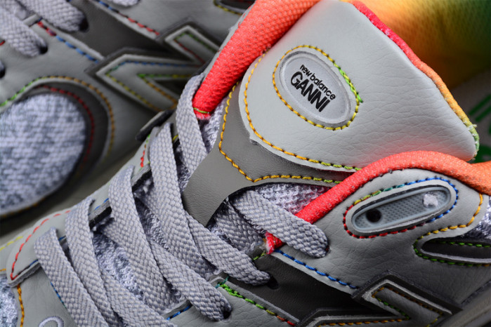 New Balance 2002 ML2002RGD